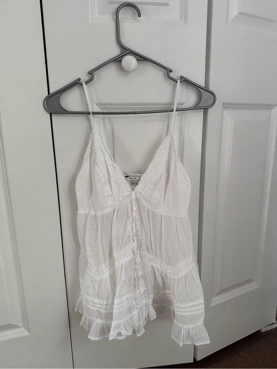 Kimchi Blue Tops - Kimchi Blue White Lace-Trim Tiered Cami